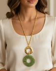 Collana Mya con modella