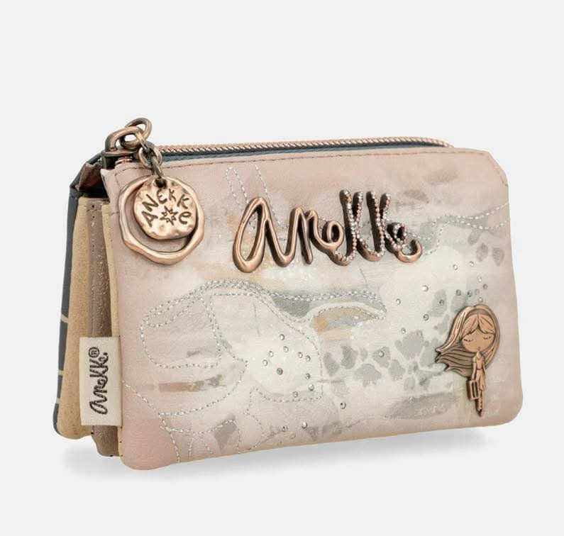 Anekke Pochette